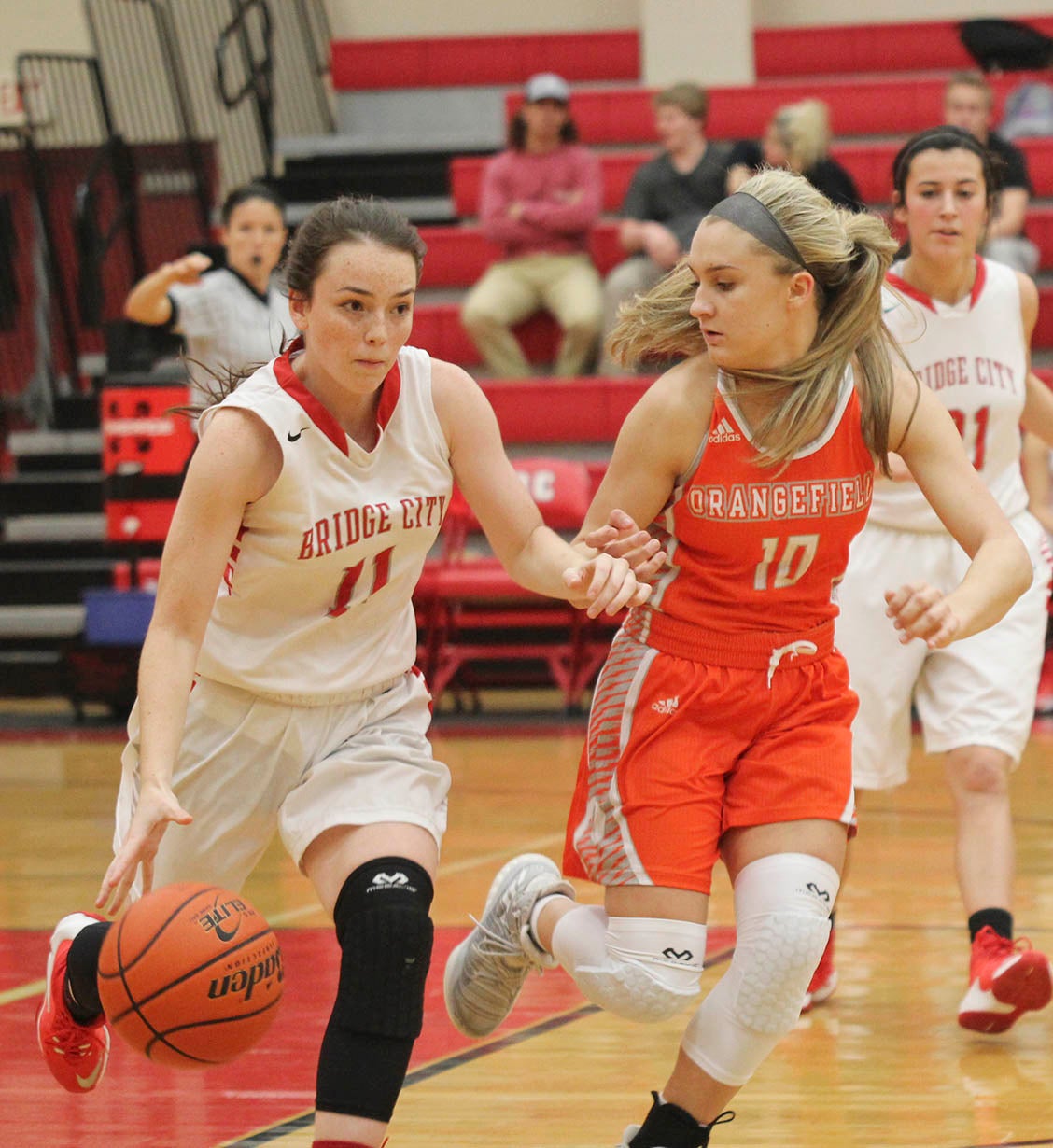 Lady Bobcats nab road win over Lady Cards - Orange Leader | Orange Leader