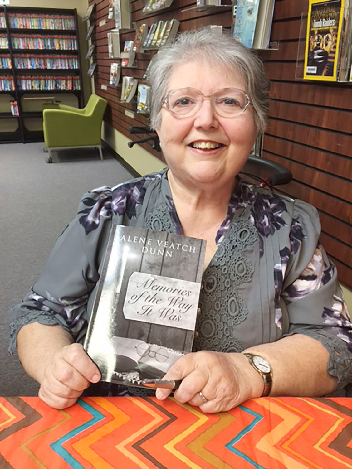 Author Dunn visits Vidor Library - Orange Leader | Orange Leader